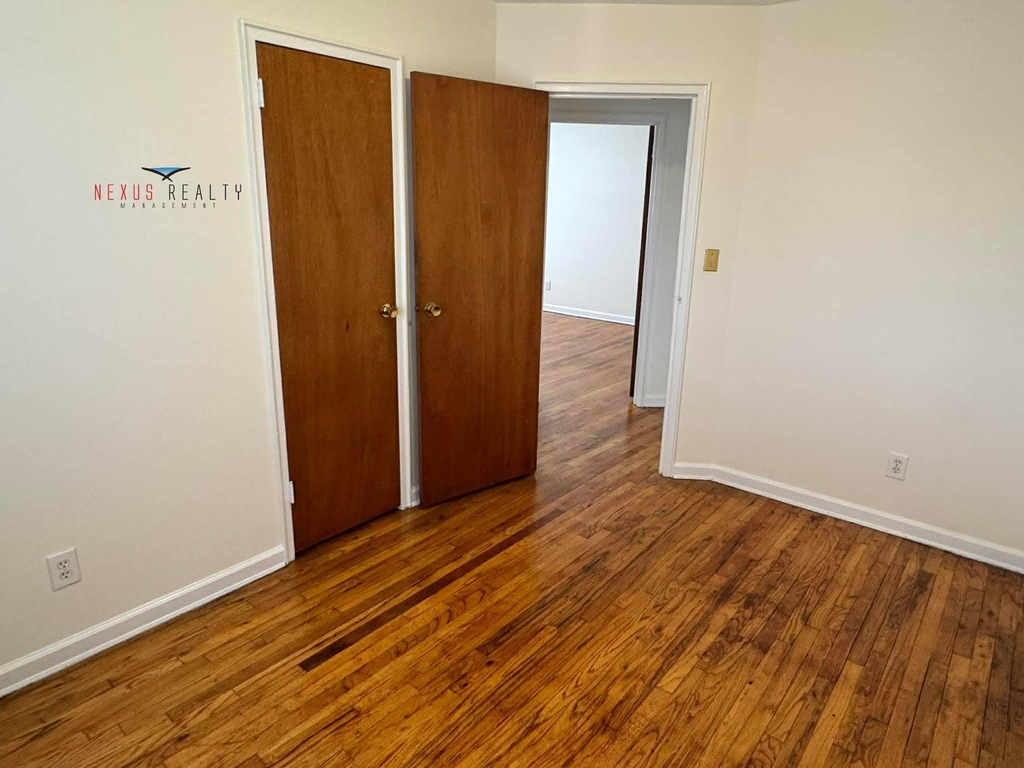 149th Street - Photo 2
