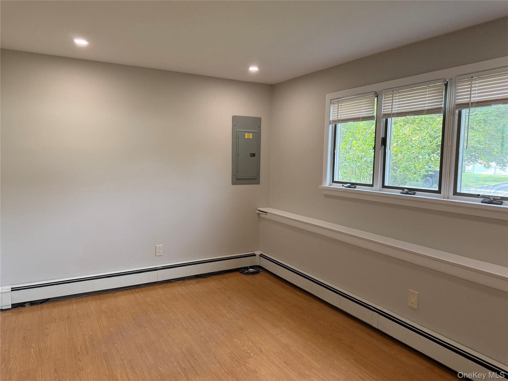 110 Clinton Avenue - Photo 12