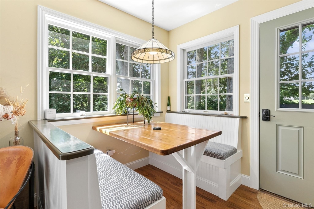1020 Monsell Lane - Photo 11