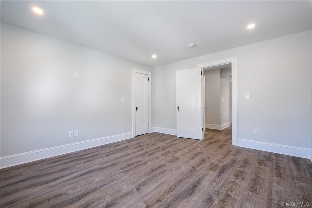 56 Maple Avenue - Photo 1