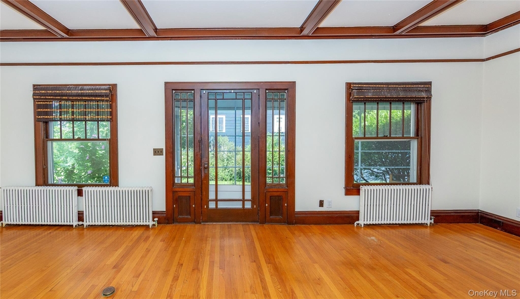 140 E Main Street - Photo 13