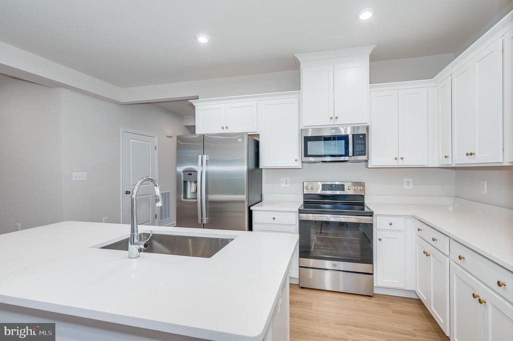 217 National Street - Photo 27