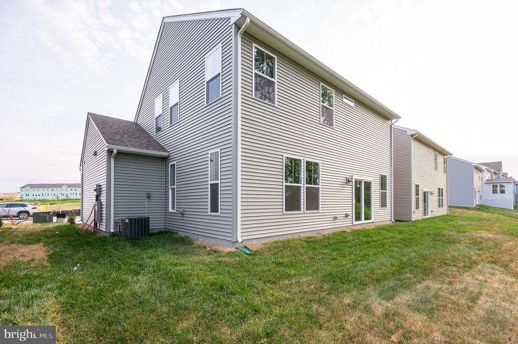 217 National Street - Photo 8