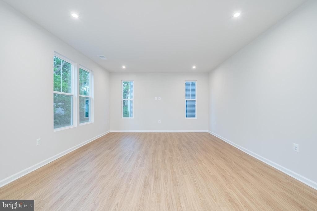 217 National Street - Photo 20