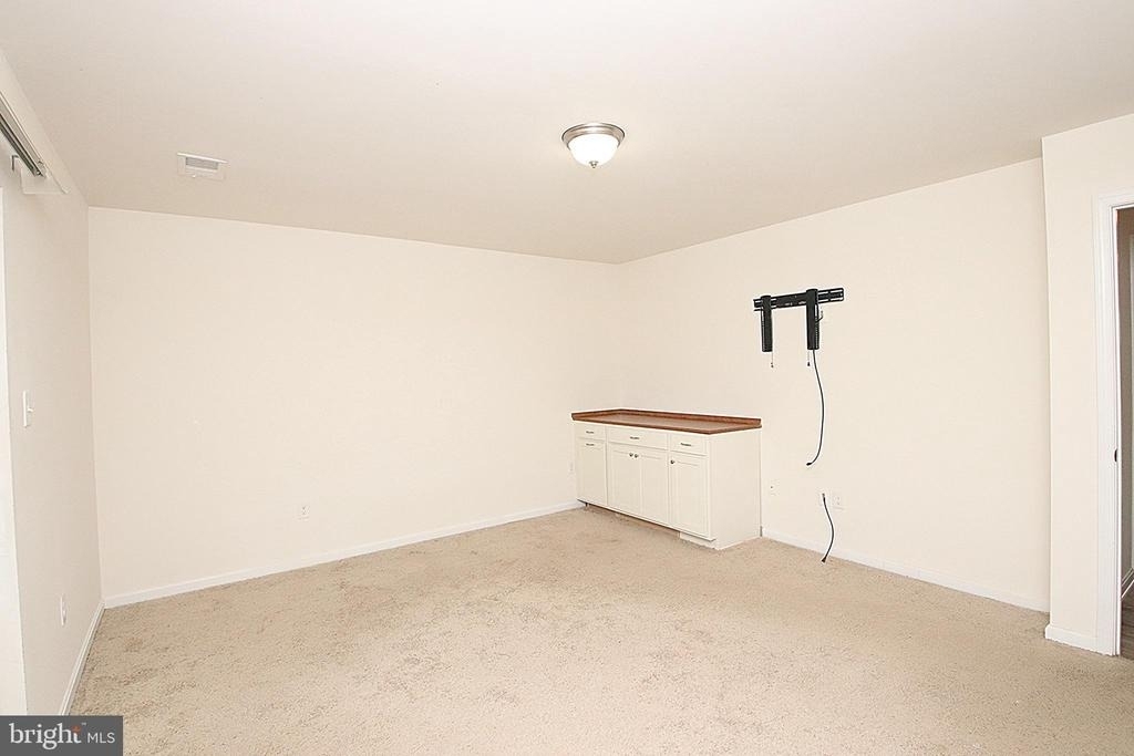 185 Magellan Drive - Photo 6