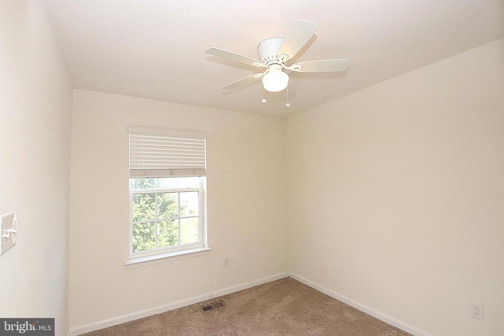 185 Magellan Drive - Photo 25