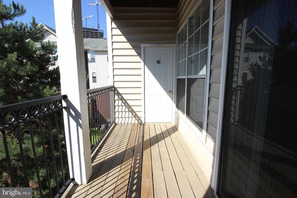 1550 Spring Gate Drive - Photo 15