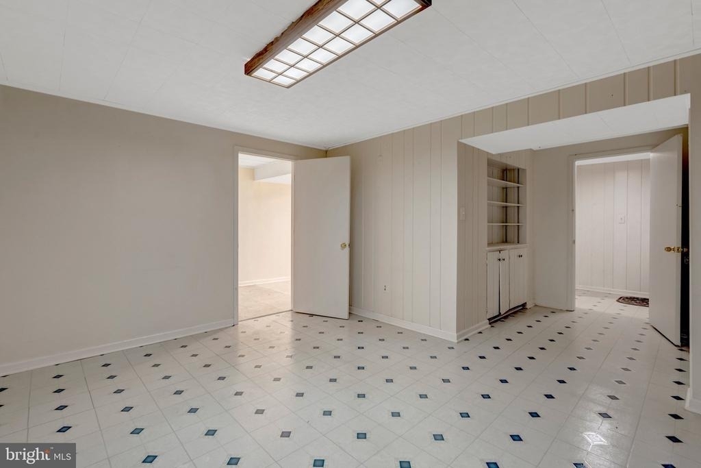 8916 Braeburn Drive - Photo 41