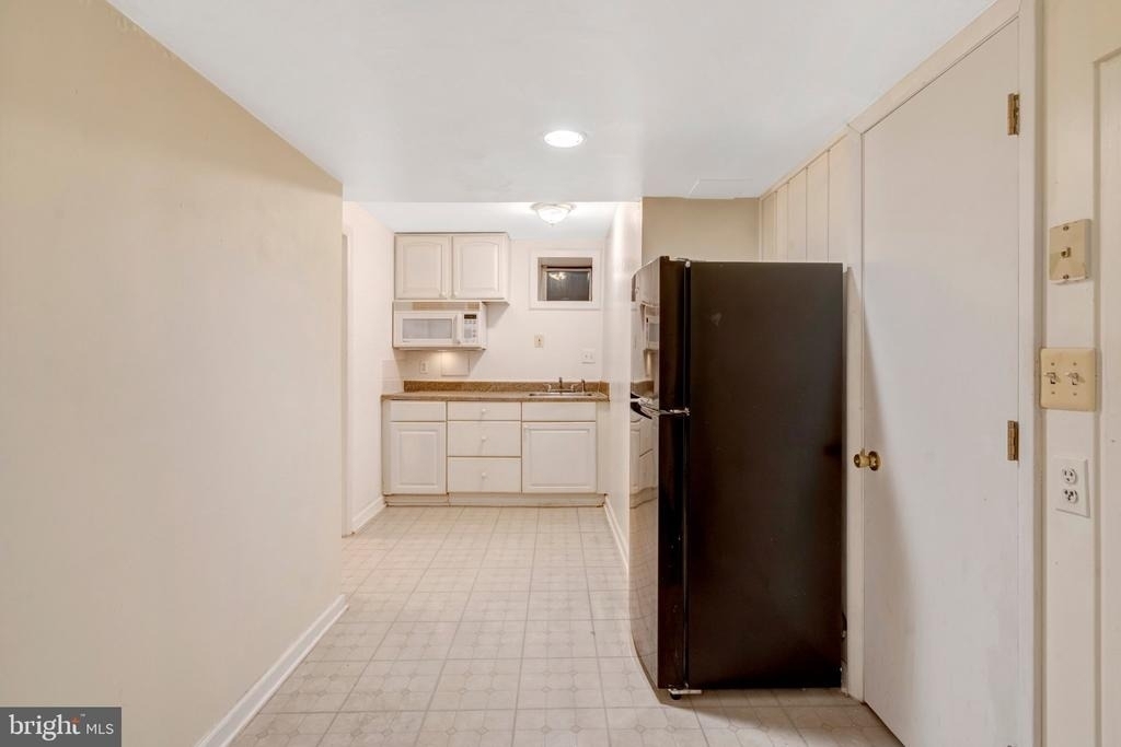 8916 Braeburn Drive - Photo 47