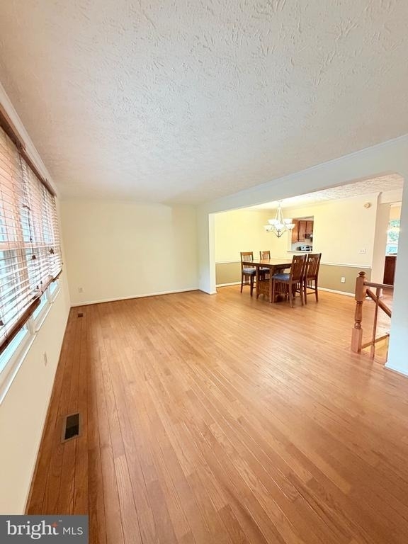 3758 Mazewood Lane - Photo 7