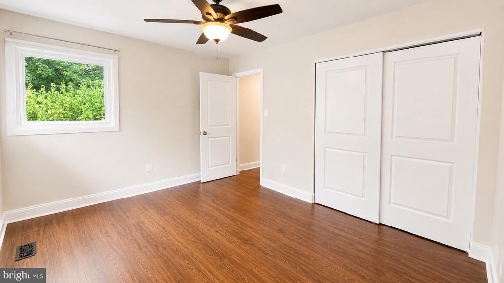 1959 Lakeport Way - Photo 15