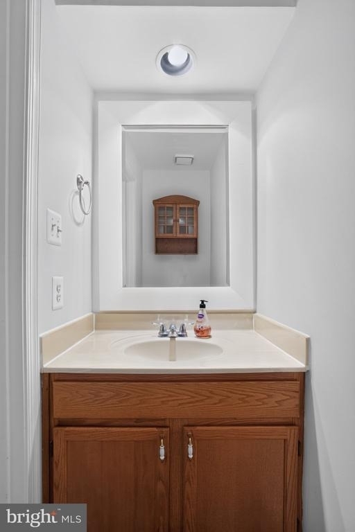5926 Gunther Court - Photo 26