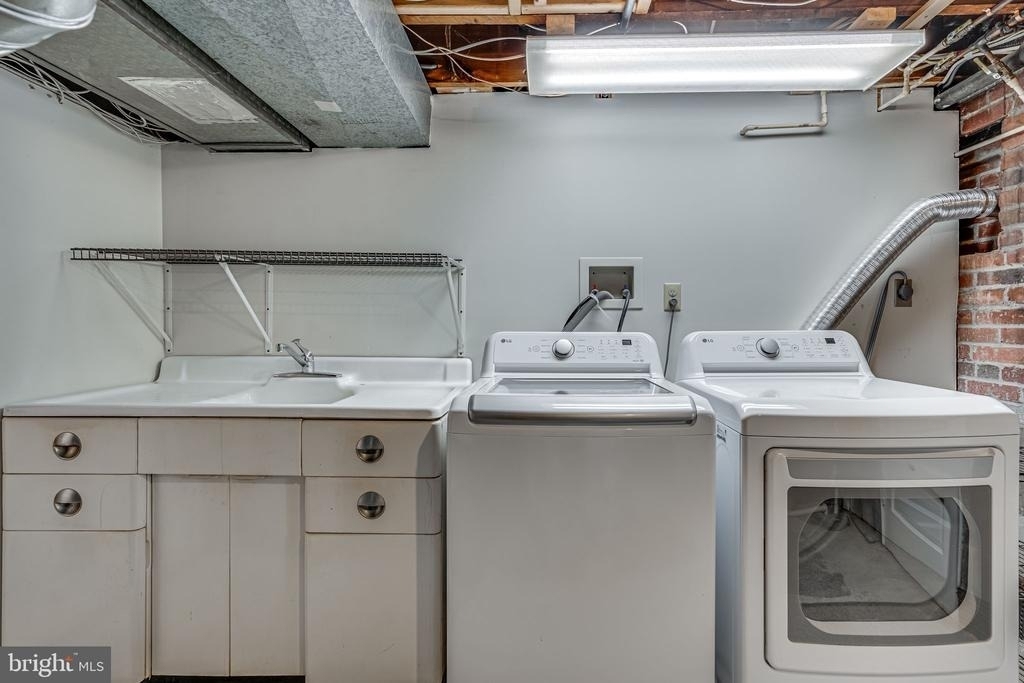 425 E Luray Avenue - Photo 25