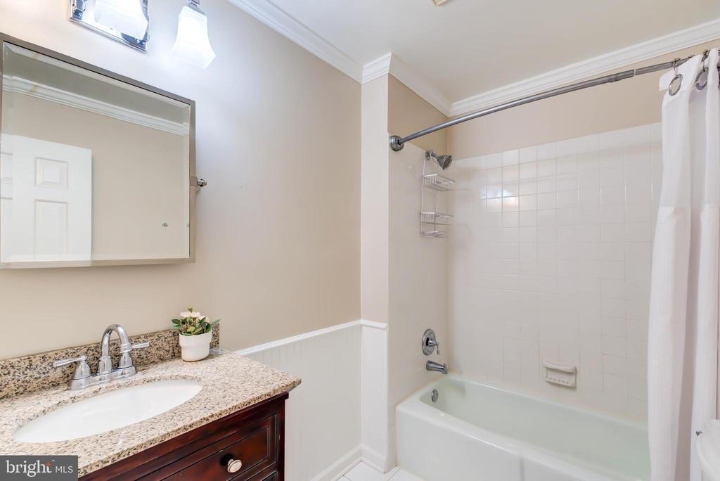 2329 S Rolfe Street - Photo 20