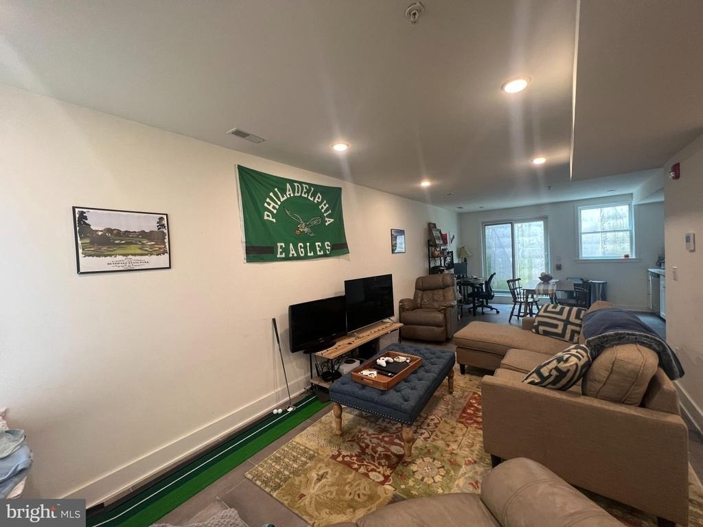 1824 Ridge Avenue - Photo 1