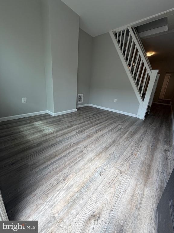 2528 Collins Street - Photo 1