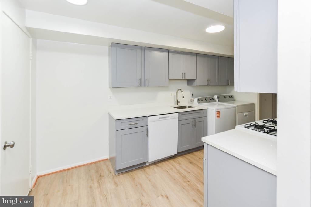 10245 Prince Place - Photo 17