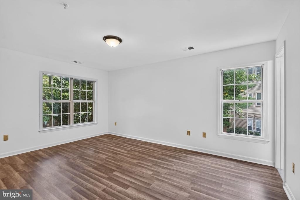 15308 Diamond Cove Terrace - Photo 13