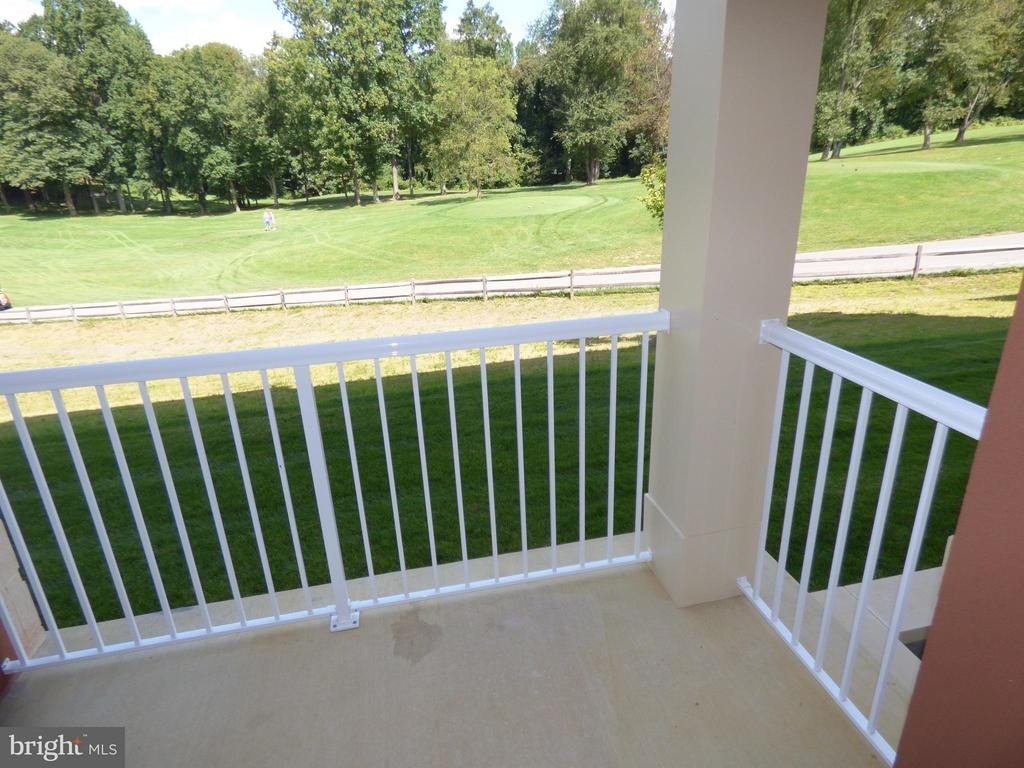 10530 Resort Road - Photo 8