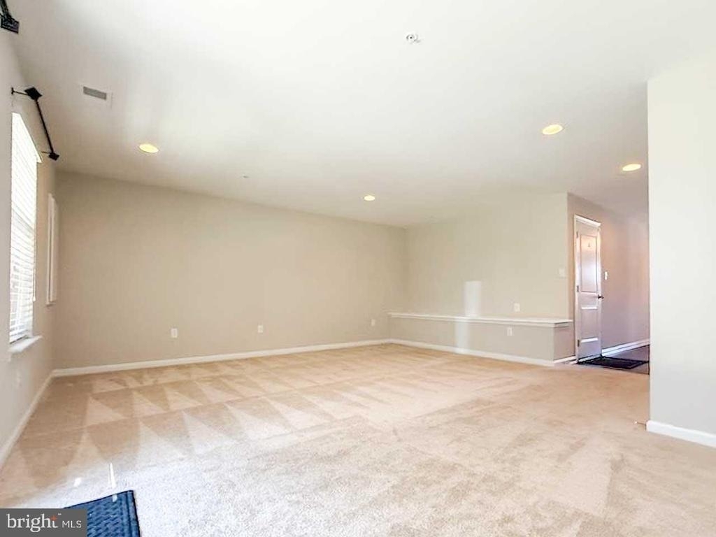 6507 Britannic Place - Photo 5