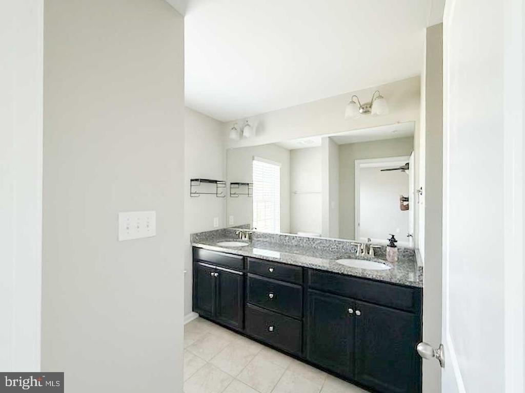 6507 Britannic Place - Photo 23