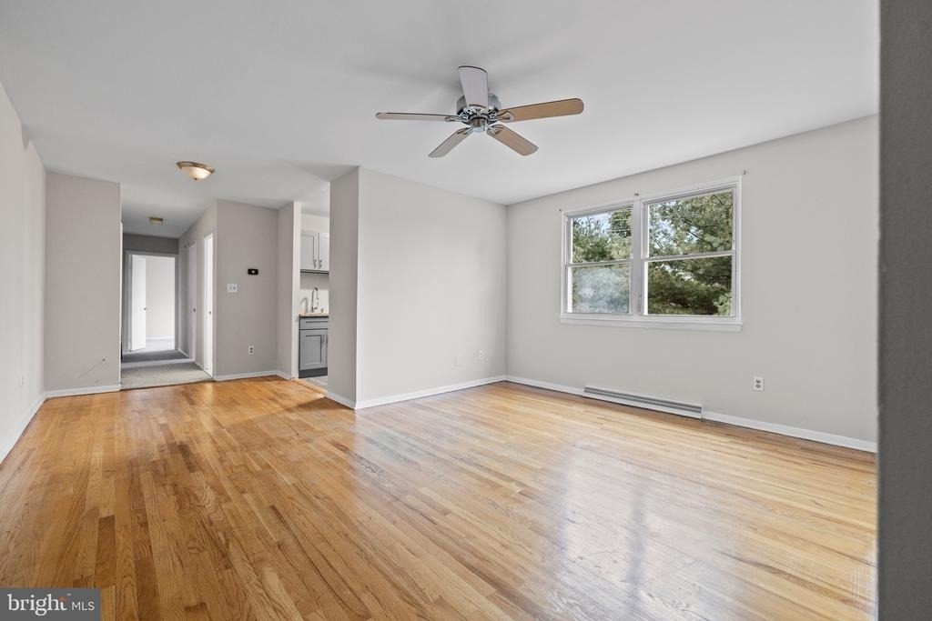 4412 Falls Bridge Drive - Photo 5