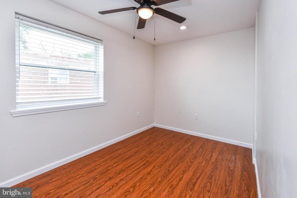 531 Hilltop Terrace Se - Photo 23