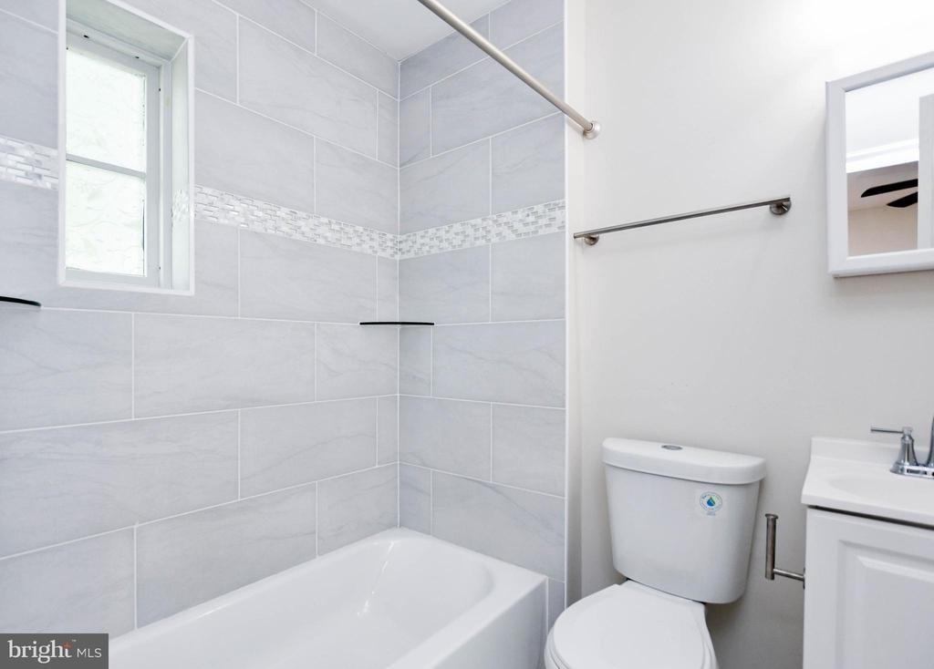 531 Hilltop Terrace Se - Photo 19
