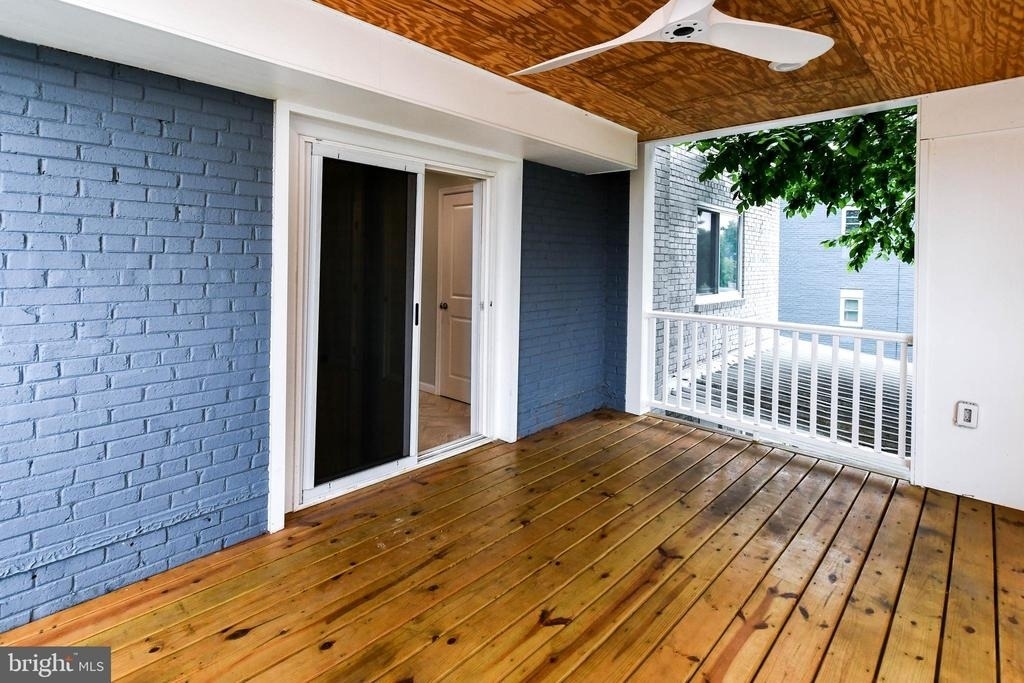 531 Hilltop Terrace Se - Photo 14