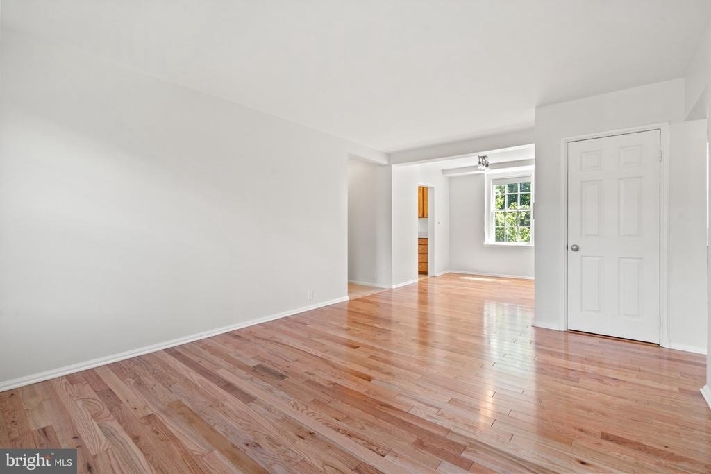 3940 Langley Court Nw - Photo 8