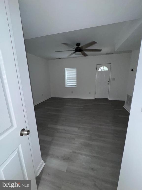 417 Atlantic Street Se - Photo 12