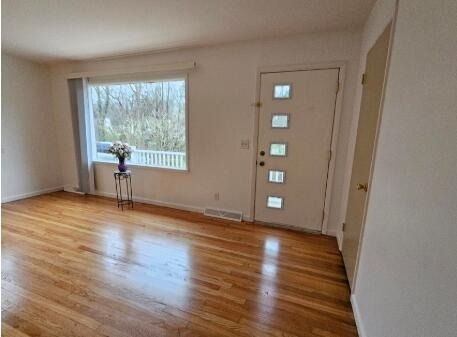 954 Rose Drive - Photo 4