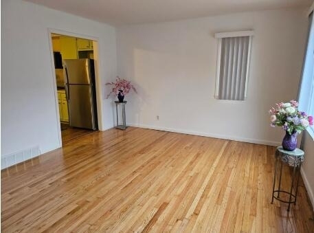 954 Rose Drive - Photo 8