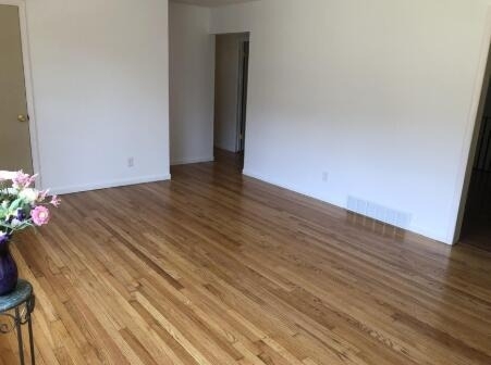 954 Rose Drive - Photo 7