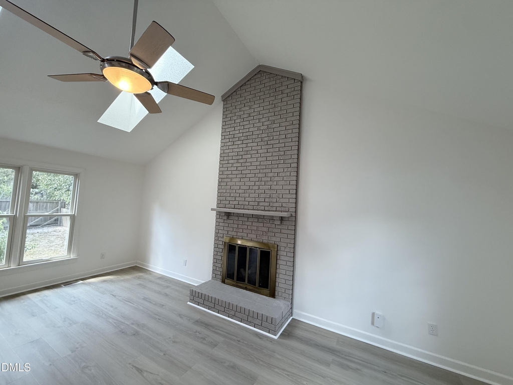 8209 Bellingham Circle - Photo 3
