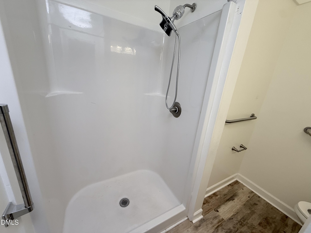 8209 Bellingham Circle - Photo 10