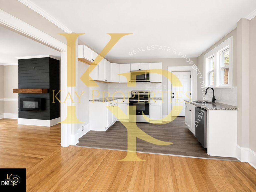 817 Marigold Street - Photo 2