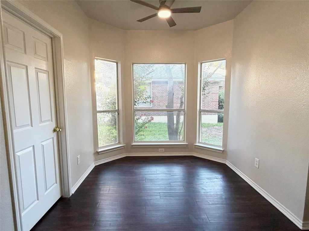1114 Black Locust Dr - Photo 6