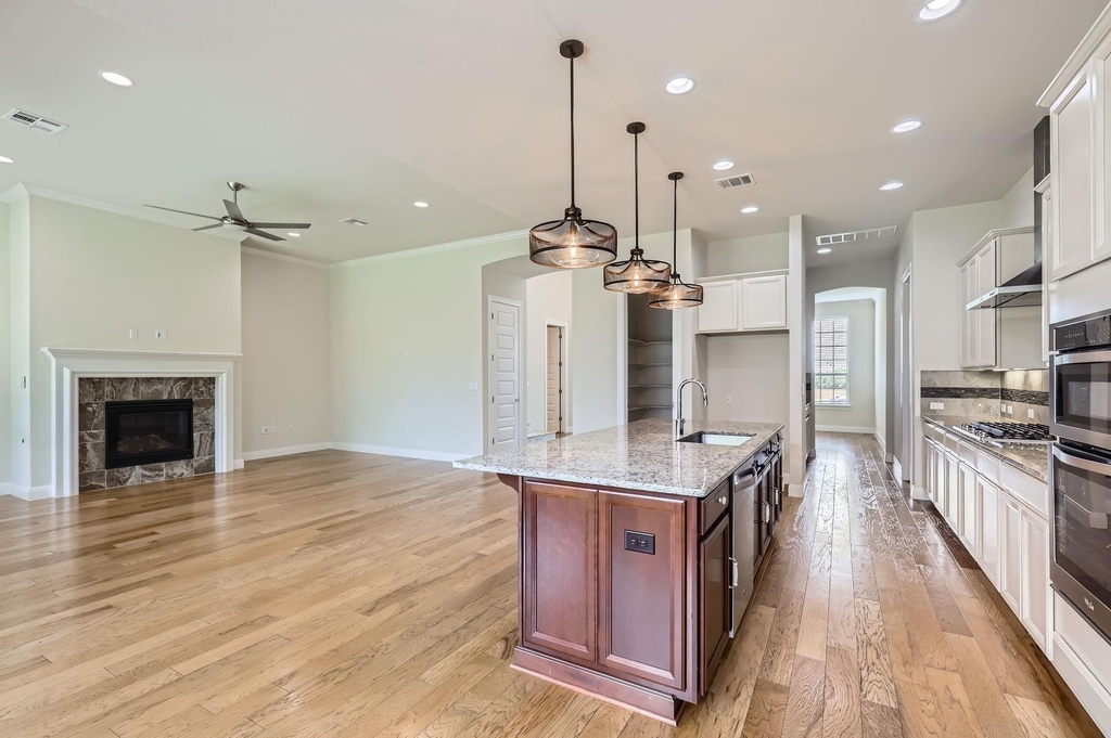 10107 Ida Grove Ln - Photo 9
