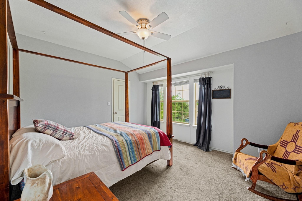 4516 Tiddle Ln - Photo 32