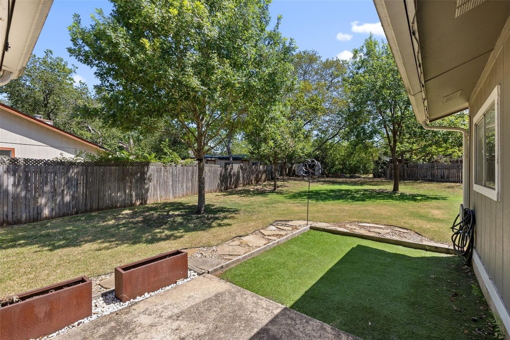2808 Firecrest Dr - Photo 35
