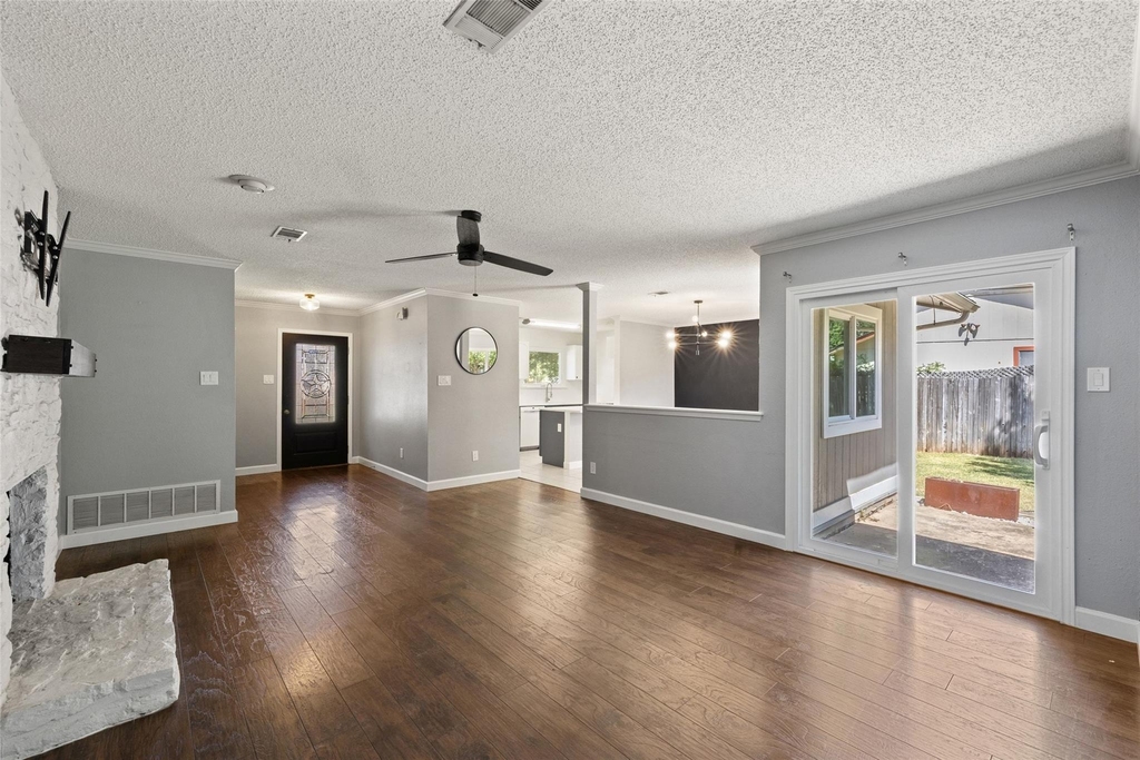 2808 Firecrest Dr - Photo 1
