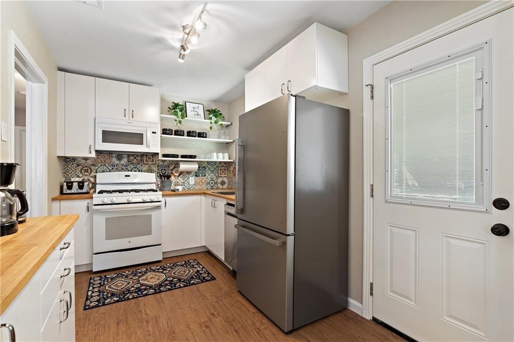 4602 Chiappero Trl - Photo 8