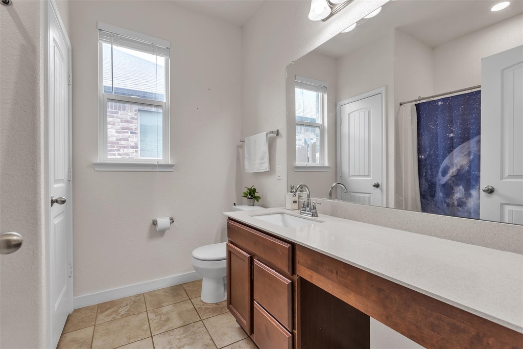 128 Kavanaugh St - Photo 11