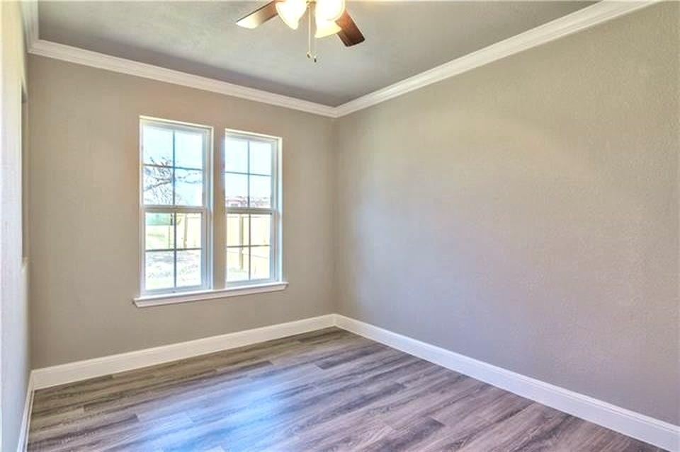 12504 Limerick Ave - Photo 14