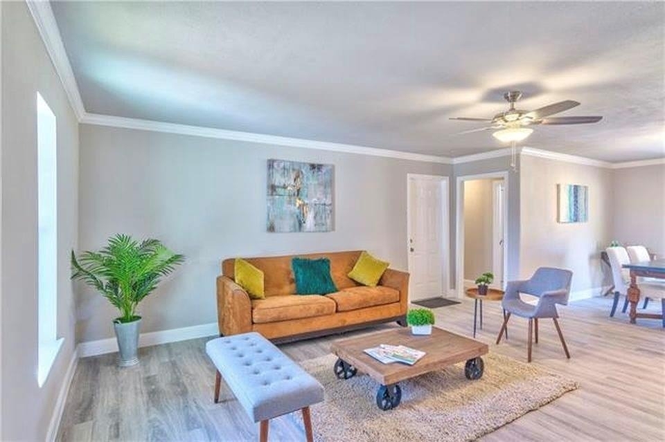 12504 Limerick Ave - Photo 2