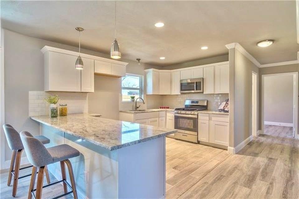 12504 Limerick Ave - Photo 12