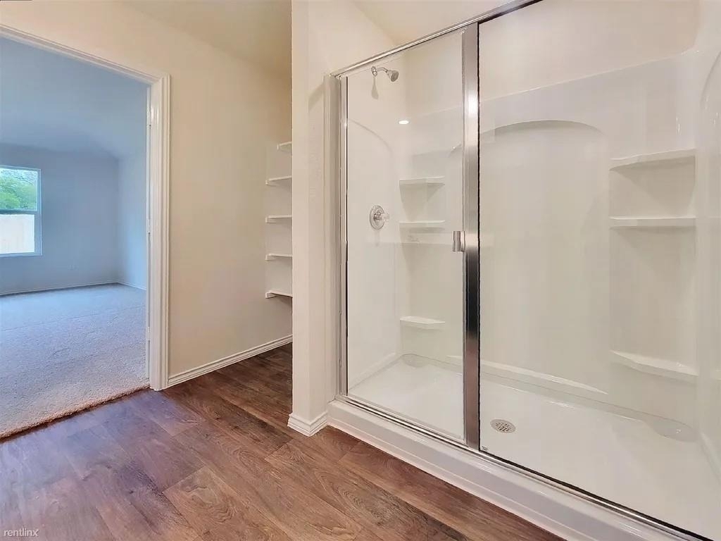 14504 Fitzgibbon Dr - Photo 15