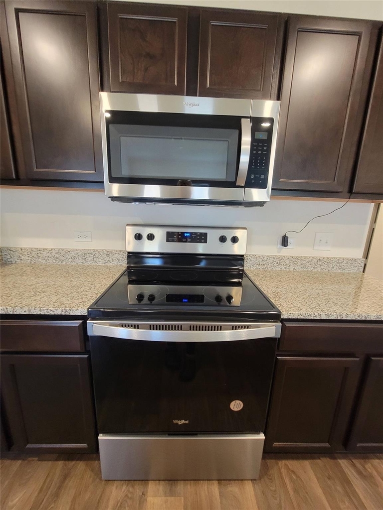 14504 Fitzgibbon Dr - Photo 3