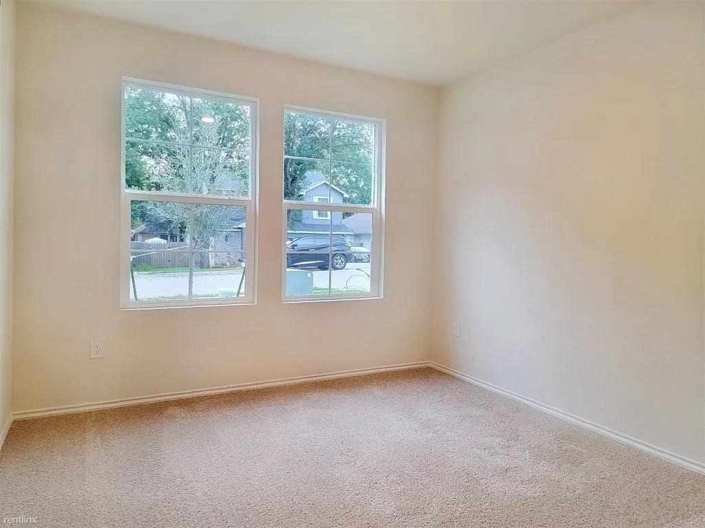 14504 Fitzgibbon Dr - Photo 9